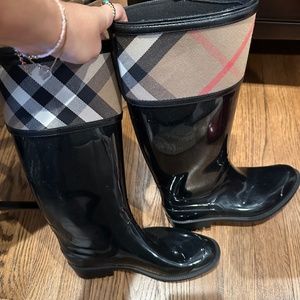 Black Burberry Rain Boots Size 7